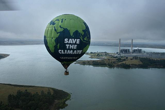Nuovo messaggio Greenpeace "Salvate il Clima"