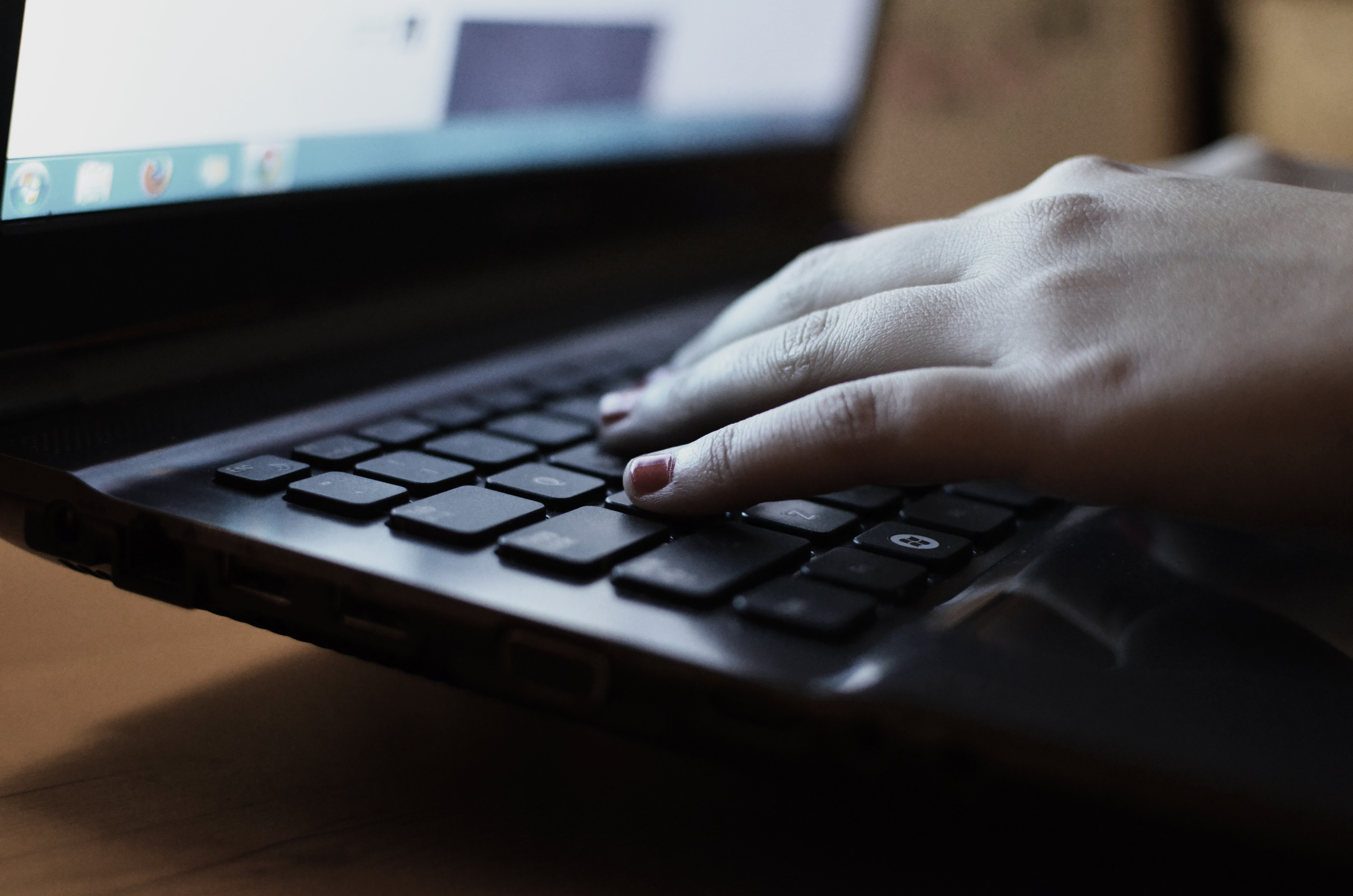 Attenti alla falsa e-mail della Procura che vi dichiara in arresto (e inietta virus)