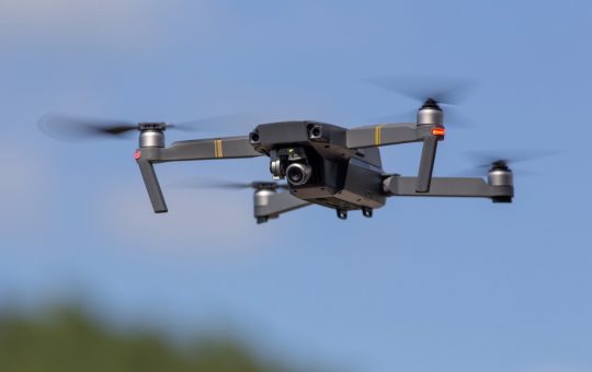 Drone in volo - Fonte Depositphotos - themagazinetech.com