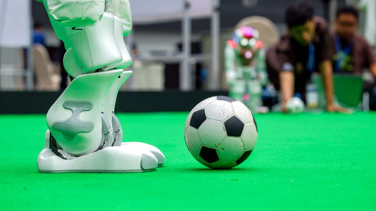 Robot calcio - Fonte Depositphotos - themgazinetech.com